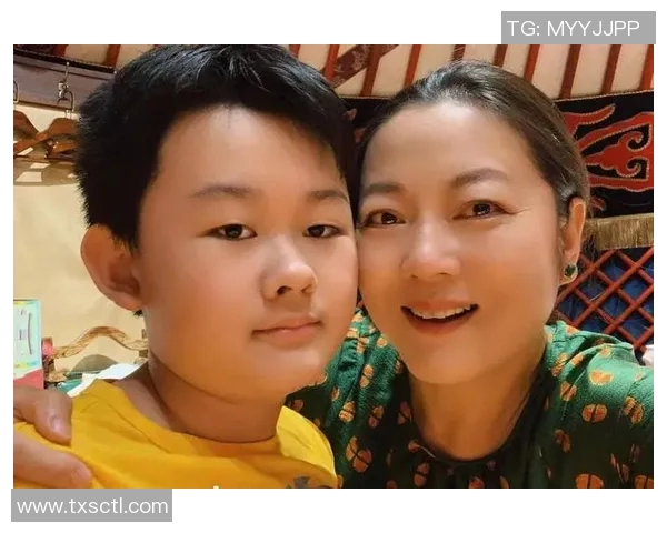 羽毛球场上的奋斗与梦想：陈娜的深度对话与人生启示