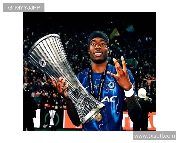 足球明星化妆出街引发热议网友纷纷点赞时尚新风潮 足球明星化妆出街引发热议网友纷纷点赞时尚新风潮