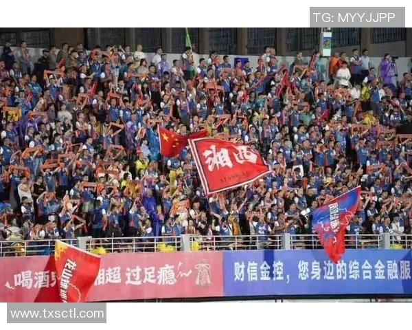 足球明星齐聚厦门激情对决引领城市足球热潮再升级 足球明星齐聚厦门激情对决引领城市足球热潮再升级